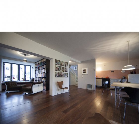 16/20 _ erdgeschoß _ wohnzimmer