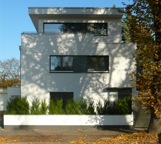 4/17 _ straßenfassade _ süden